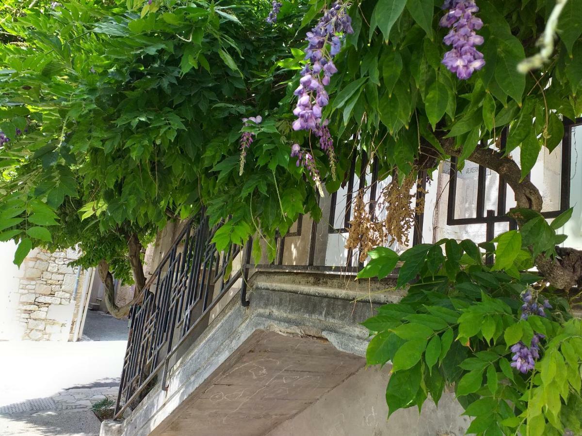 Appartement Au Coeur Du Perigord Villereal Bagian luar foto