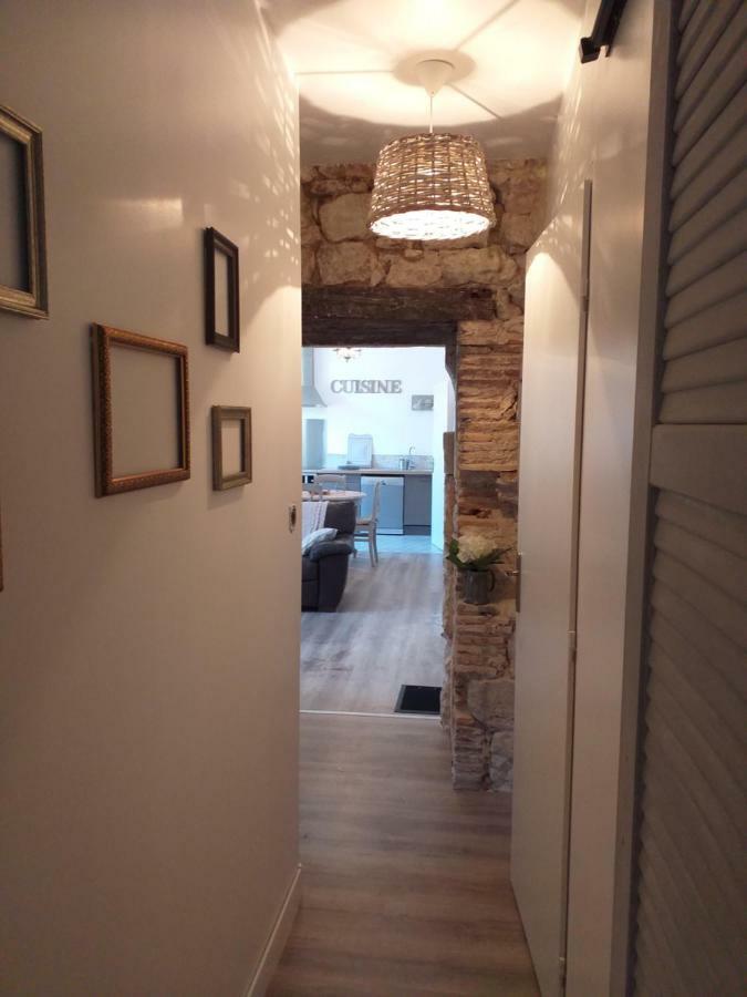 Appartement Au Coeur Du Perigord Villereal Bagian luar foto